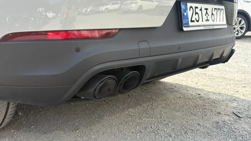 Porsche CAYENNE