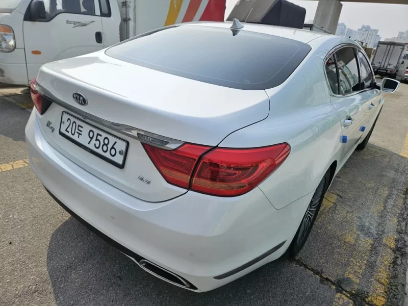 Kia K9