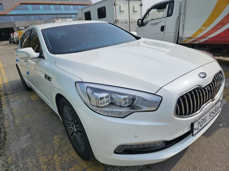 Kia K9