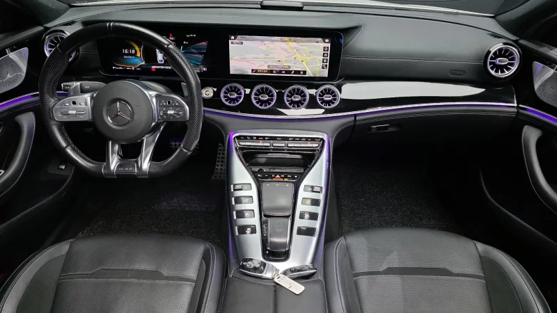 Mercedes-Benz AMG GT