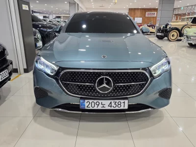 Mercedes-Benz E-Class