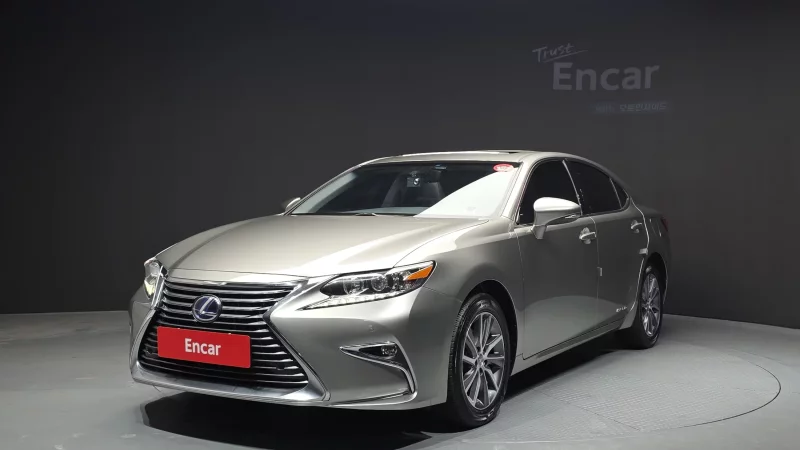 Lexus ES300h