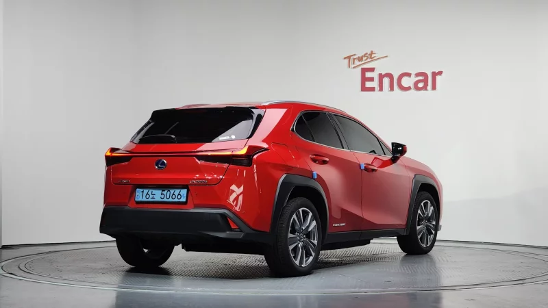 Lexus UX