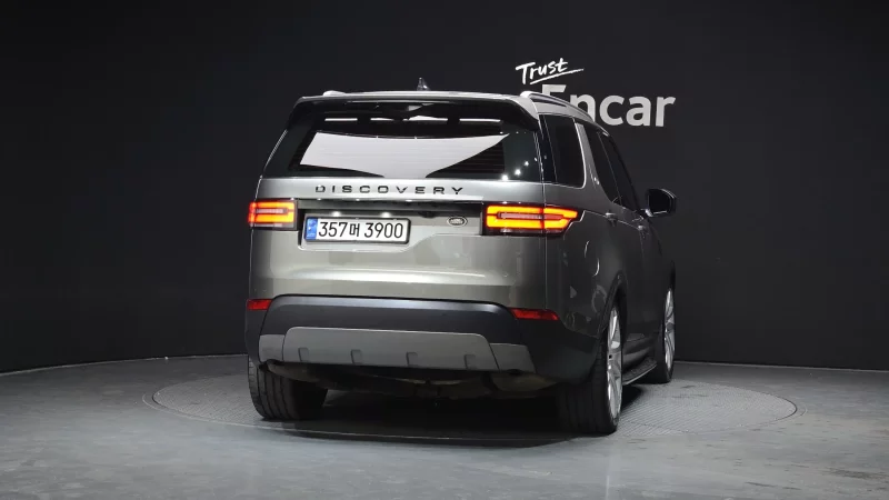 Land Rover DISCOVERY