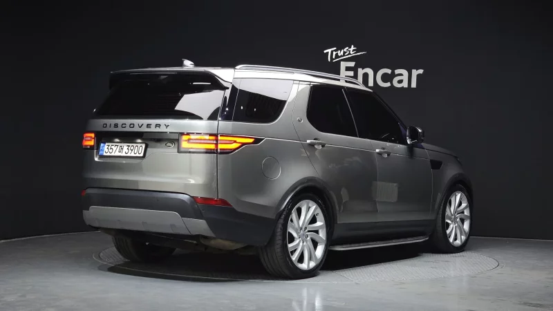 Land Rover DISCOVERY