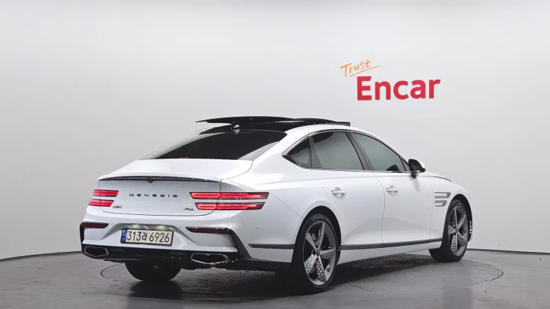 Genesis G80