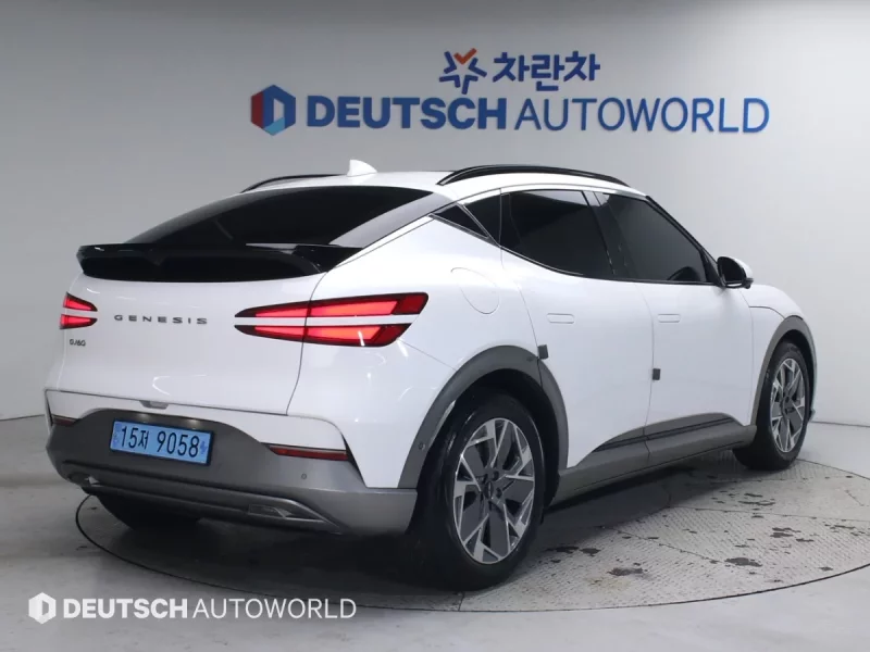 Genesis GV60