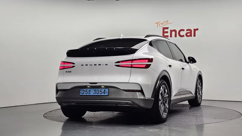 Genesis GV60