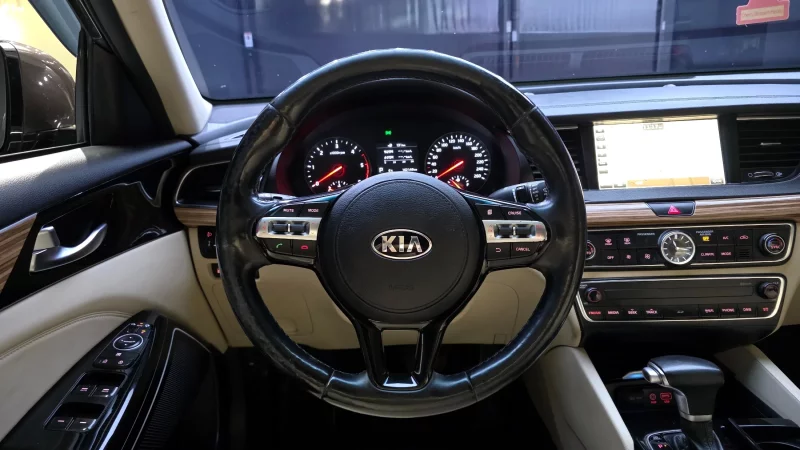 Kia K7