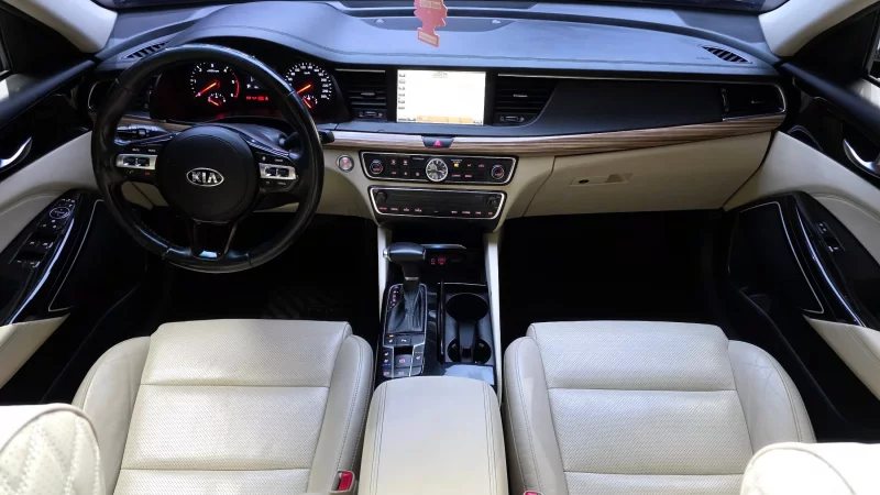 Kia K7