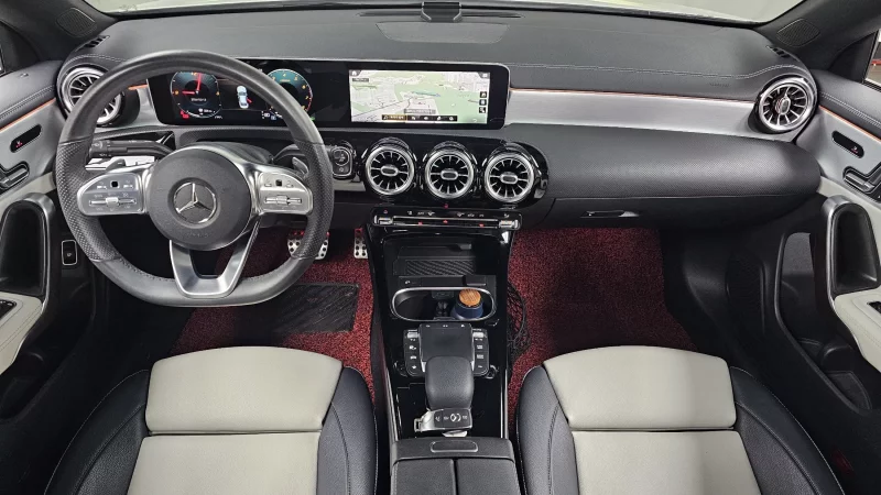 Mercedes-Benz CLA-Class