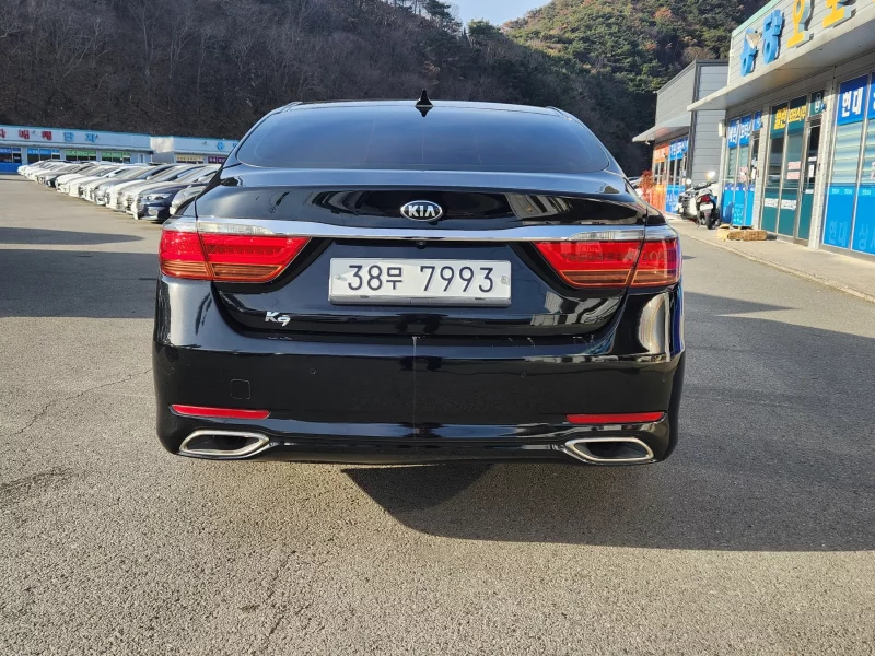Kia K9