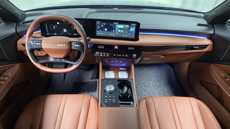 Kia K8