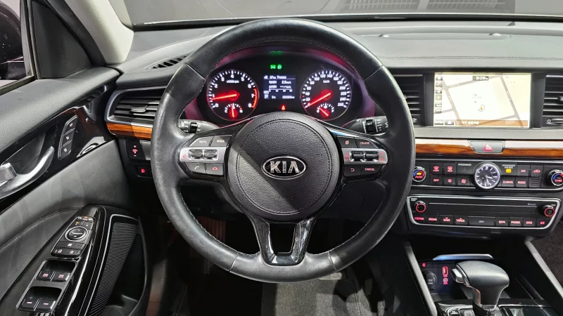 Kia K7