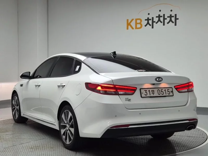 Kia K5