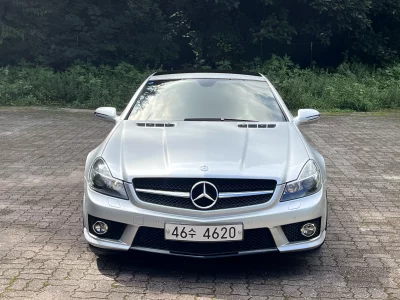 Mercedes-Benz SL-Class