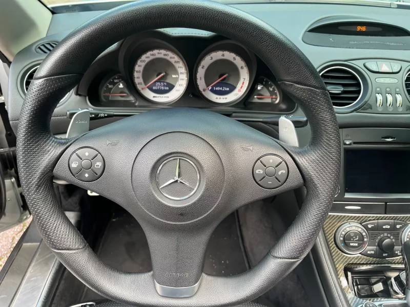 Mercedes-Benz SL-Class