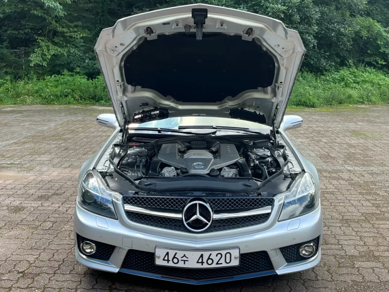 Mercedes-Benz SL-Class