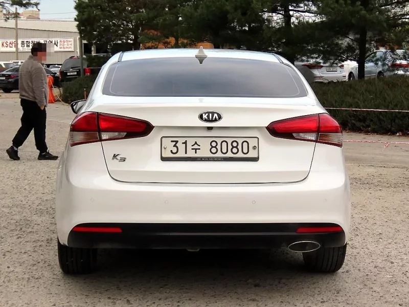 Kia K3