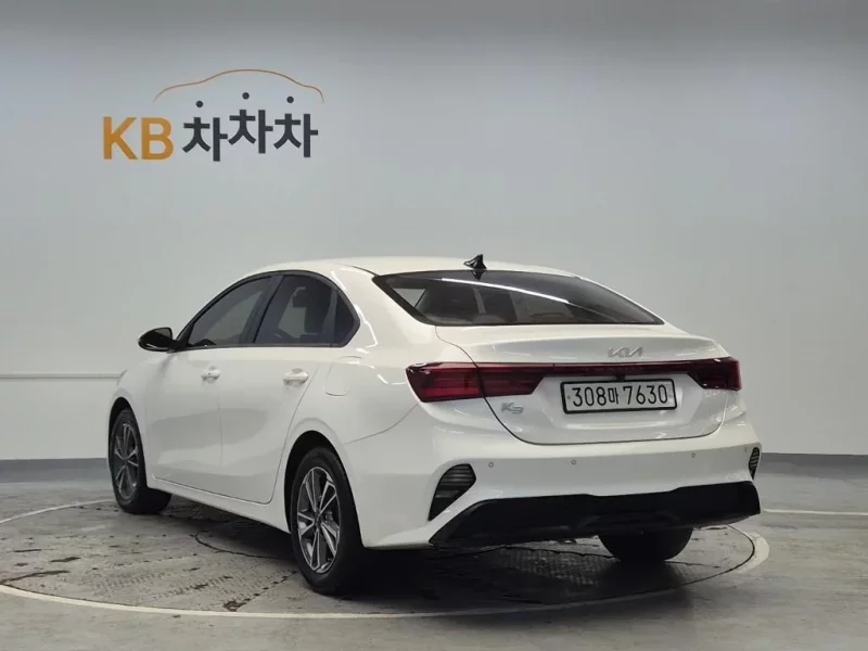 Kia K3