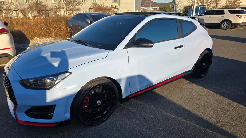 Hyundai Veloster
