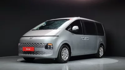 Hyundai Staria