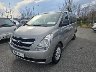 Hyundai Grand Starex