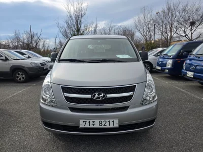 Hyundai Grand Starex