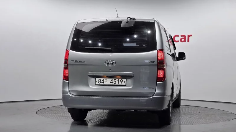 Hyundai Grand Starex