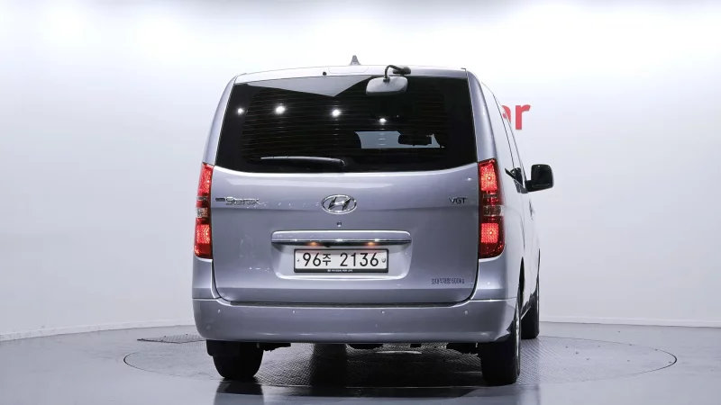 Hyundai Grand Starex