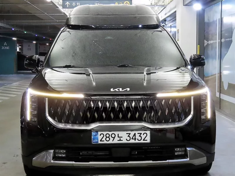 Kia Carnival
