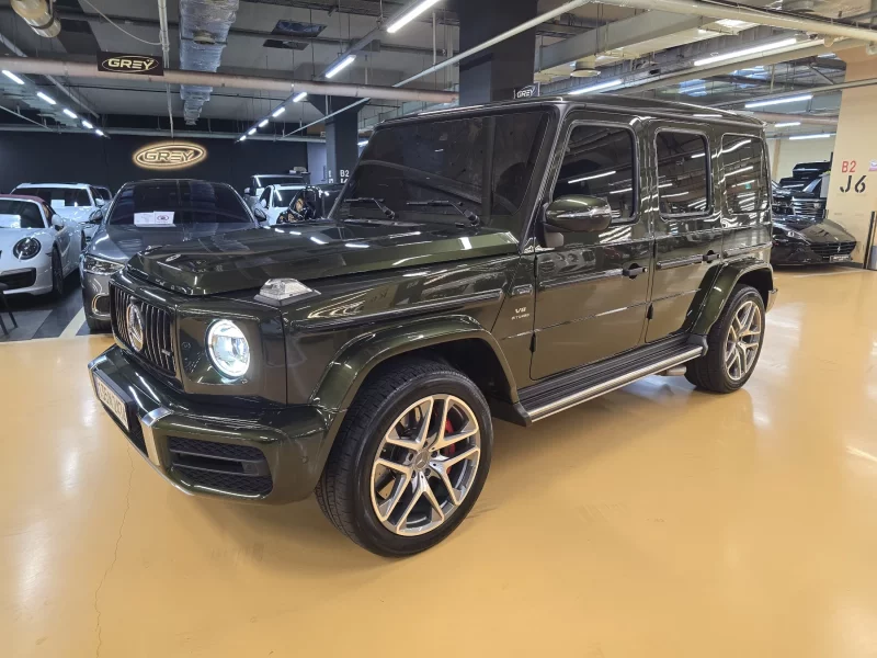 Mercedes-Benz G-Class