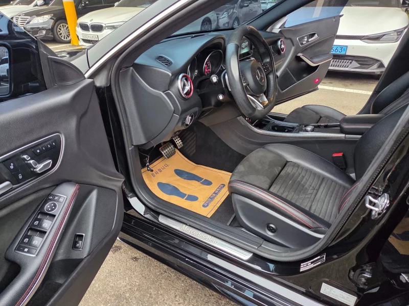 Mercedes-Benz CLA-Class