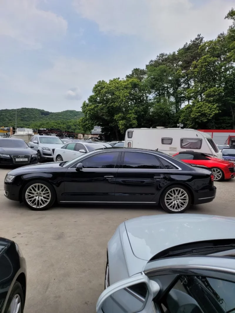 Audi A8