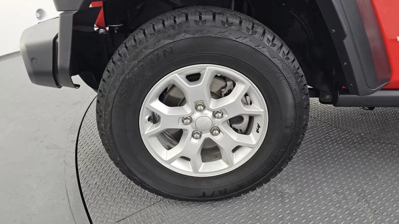 Jeep WRANGLER