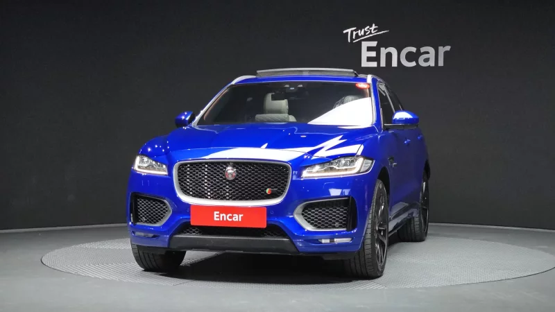 Jaguar F-PACE