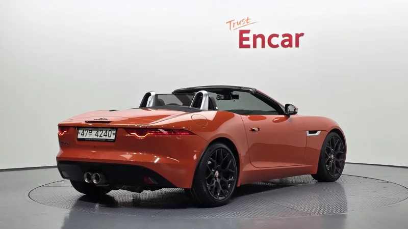 Jaguar F-TYPE
