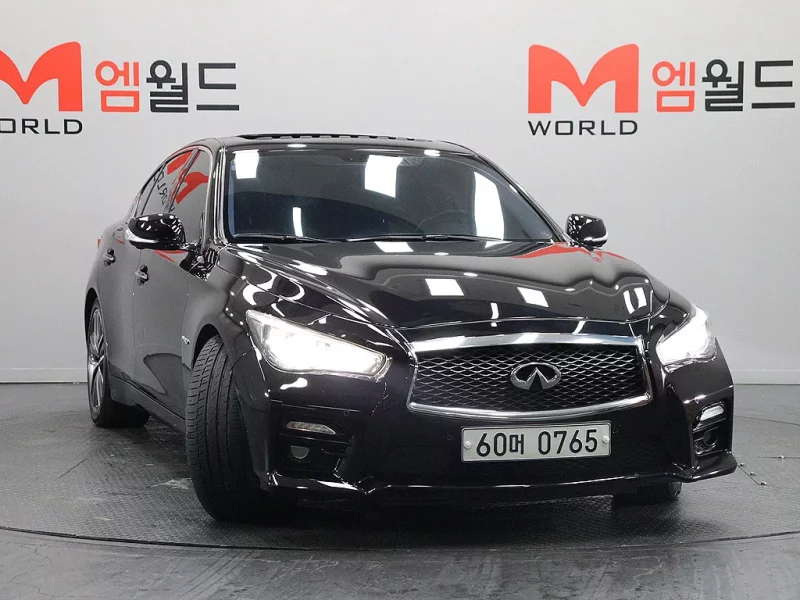 Infiniti Q50