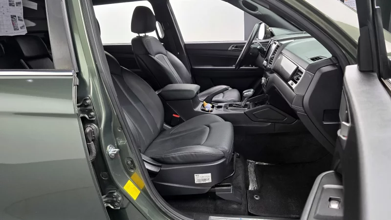 SsangYong Rexton Sports