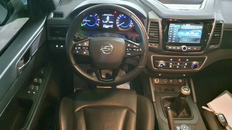 SsangYong Rexton Sports