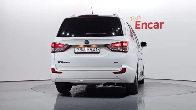 SsangYong Korando Turismo