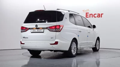 SsangYong Korando Turismo