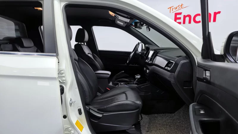 SsangYong Rexton Sports