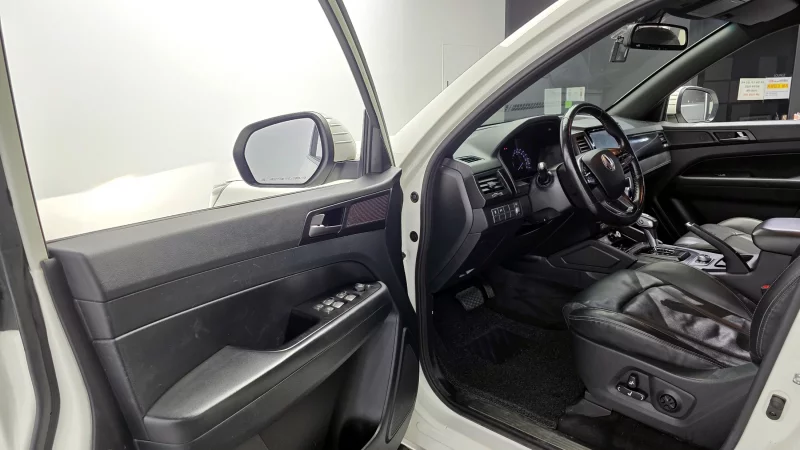 SsangYong Rexton Sports