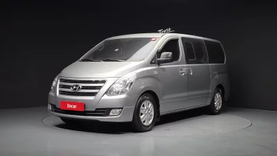 Hyundai Grand Starex