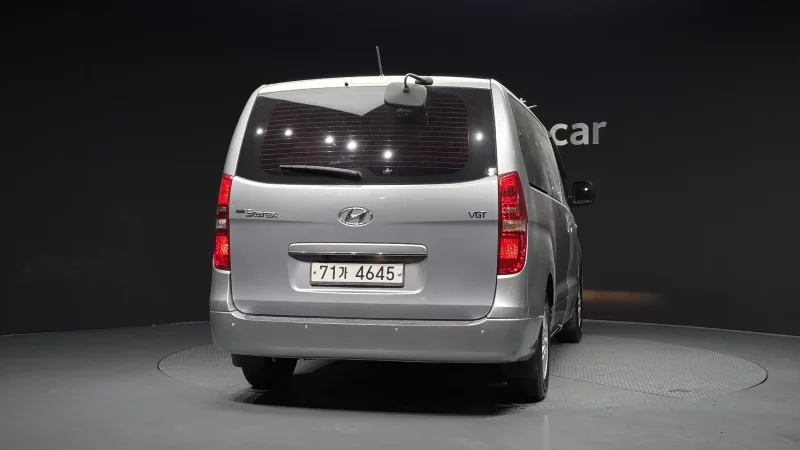 Hyundai Grand Starex