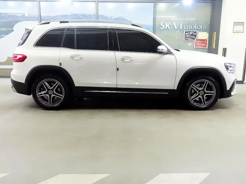 Mercedes-Benz GLB-Class