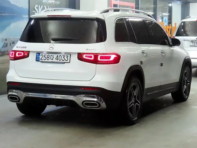 Mercedes-Benz GLB-Class