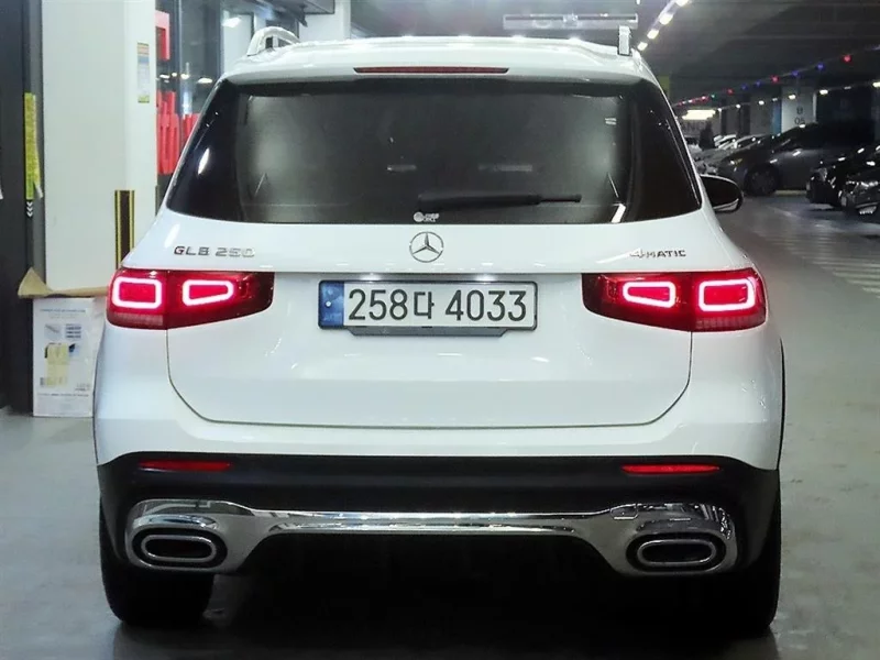 Mercedes-Benz GLB-Class