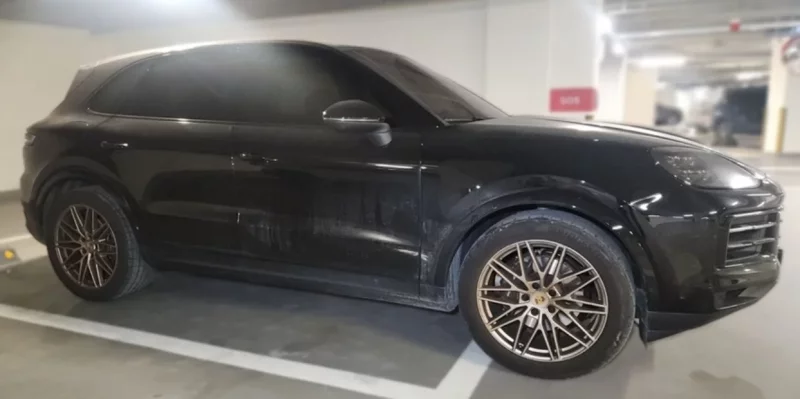 Porsche CAYENNE
